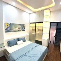 Nhỉnh 9 tỷ 24/27M 5 tầng 3 ngủ Nhà Vị trí mặt ngõ ô tô, vừa kinh doanh vừa ở vài bước ra phố Quan
