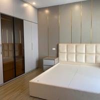 Hiếm- Bán nhà đẹp trung tâm Việt Hưng-Full NT ngõ nông- oto- 55m 5 tầng thang máy nhỉnh 10 tỷ