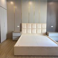 Hiếm- Bán nhà đẹp trung tâm Việt Hưng-Full NT ngõ nông- oto- 55m 5 tầng thang máy nhỉnh 10 tỷ