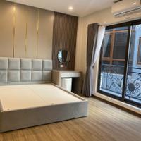 Hiếm- Bán nhà đẹp trung tâm Việt Hưng-Full NT ngõ nông- oto- 55m 5 tầng thang máy nhỉnh 10 tỷ