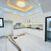 CHỈ CÒN 2 CĂN CUỐI KHÁCH KO NHANH THÌ HẾT.
NHÀ MỚI 4 TẦNG, Ô TÔ ĐỖ CỬA MÀ GIÁ CHỈ HƠN 3 TỶ-