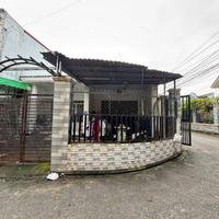 NHÀ CĂN GÓC HIẾM BÌNH DƯƠNG – 2 MẶT THOÁNG – XE HƠI ĐẬU TRƯỚC NHÀ