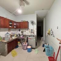 Bán nhà mặt phố Lạc Long Quân, Tân Bình: 140m2, 4 tầng, 6PN, vị trí vàng kinh doanh, sổ hồng chính