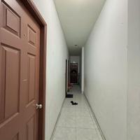 Bán nhà mặt phố Lạc Long Quân, Tân Bình: 140m2, 4 tầng, 6PN, vị trí vàng kinh doanh, sổ hồng chính