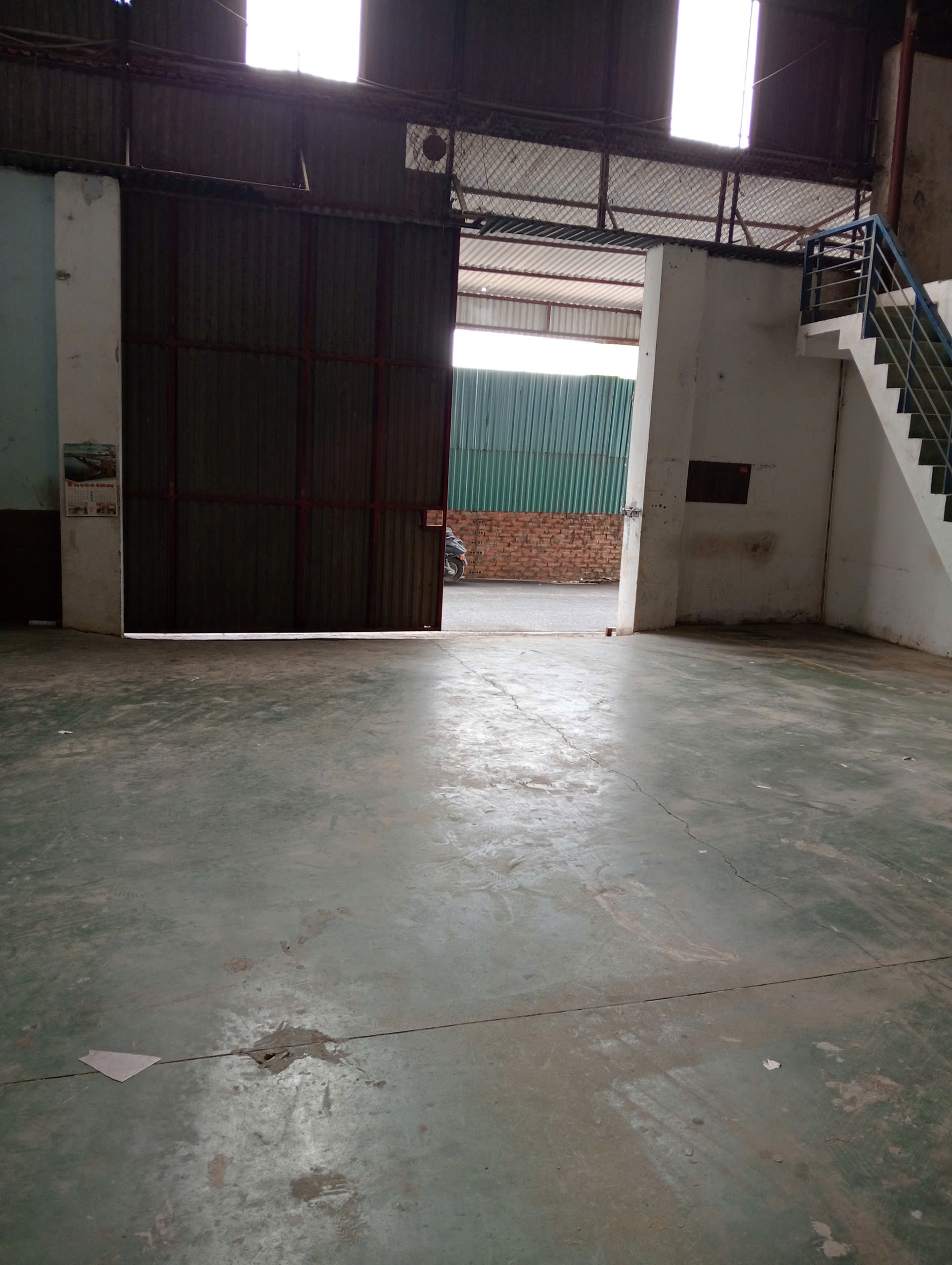KHO, XƯỞNG CHO THUÊ Tại BẮC HỒNG. Xã PHÚC THỊNH. TP.HÀ NỘI