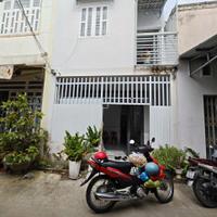 129. Nhà 5 triệu 2 phòng ngủ có nội thất gần Đền Hùng