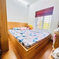 hot nhât khu vực luôn anh chị ạ  _
 Căn góc Văn Chương 3 mặt thoáng sáng, ở sướng.
- Ai đang