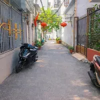 BÁN NHÀ ĐƯỜNG NÚI THÀNH – Sát Quảng trường 29/3 – Vào  ở luôn