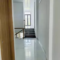 Ở khu đô thị Hòa Xuân mà giá rẻ vô địch. Chỉ nhỉnh 5 tỷ mà có ngay căn nhà 2 tầng kiên cố siêu đẹp.