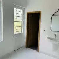 Ở khu đô thị Hòa Xuân mà giá rẻ vô địch. Chỉ nhỉnh 5 tỷ mà có ngay căn nhà 2 tầng kiên cố siêu đẹp.